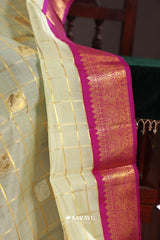 Pista Green Magenta Kora Kanjivaram Silk Saree Zari