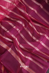 Magenta Banarasi Organza Saree Trellis Meenakari Jaal Border
