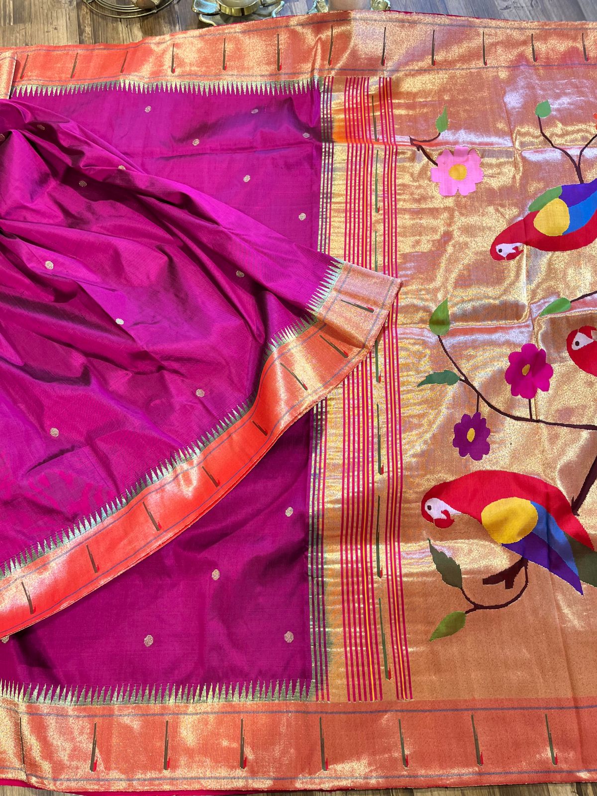 Magenta Pink Single Muniya Pure Paithani !!