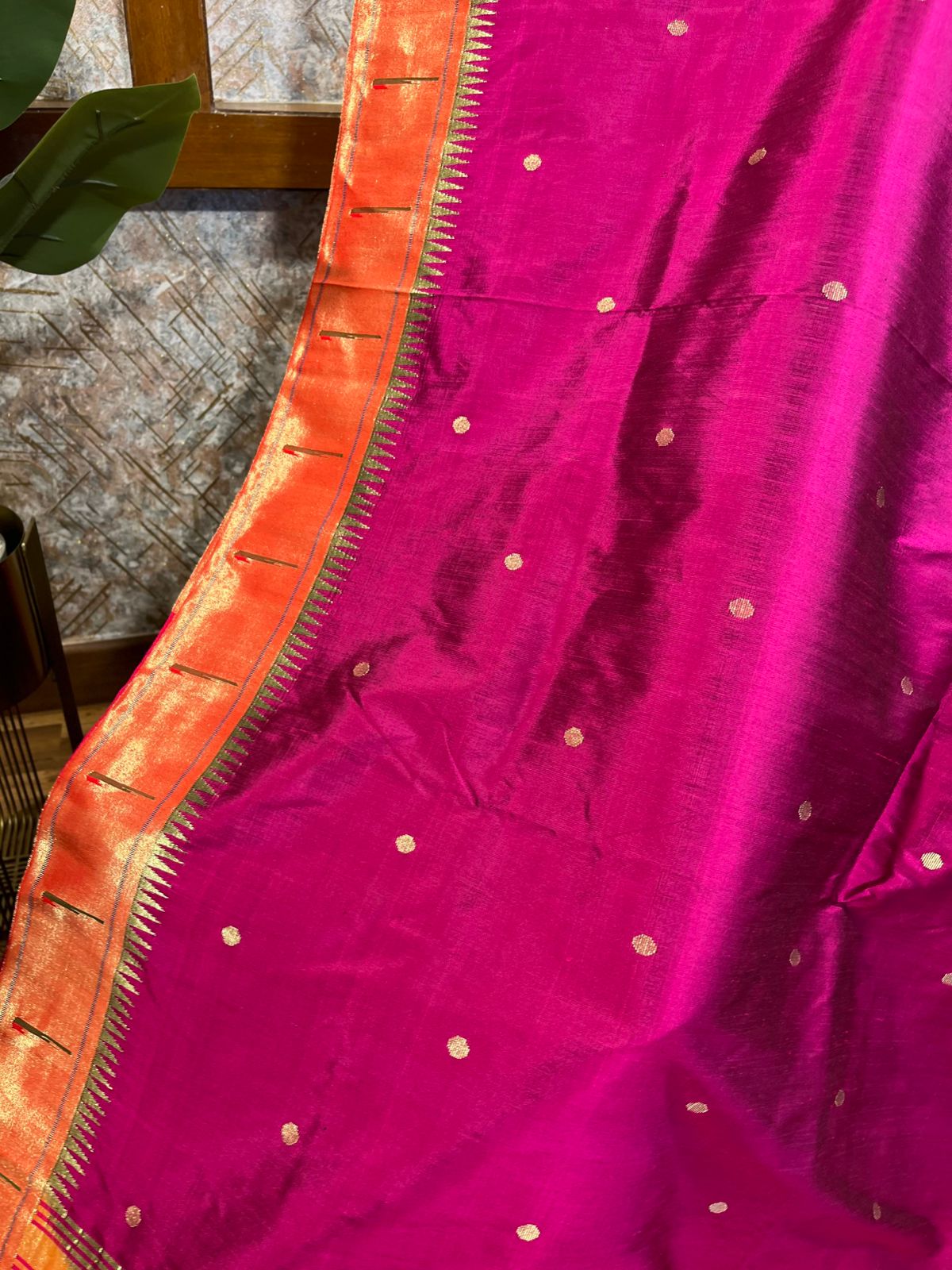 Magenta Pink Single Muniya Pure Paithani !!