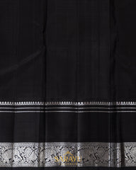 Bold white and black kanchi tissue saree