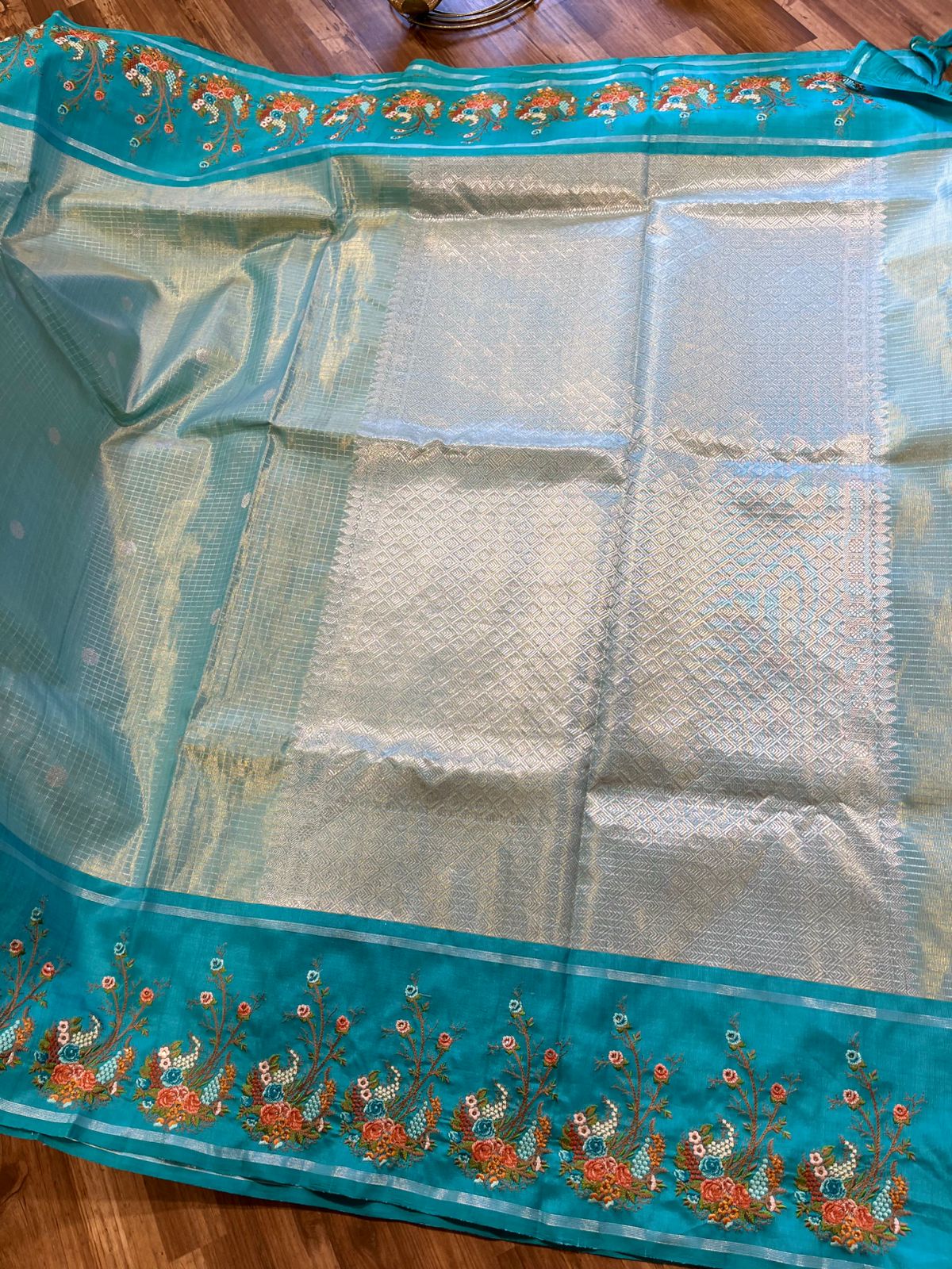 Kanchi Pattu Tissue Customized Handworked Border