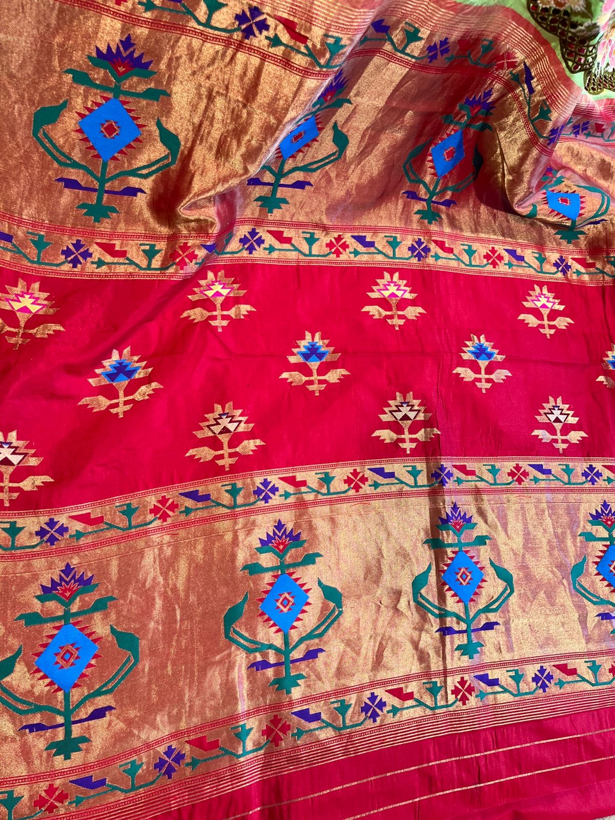 Green Double Border Paithani Bandhini