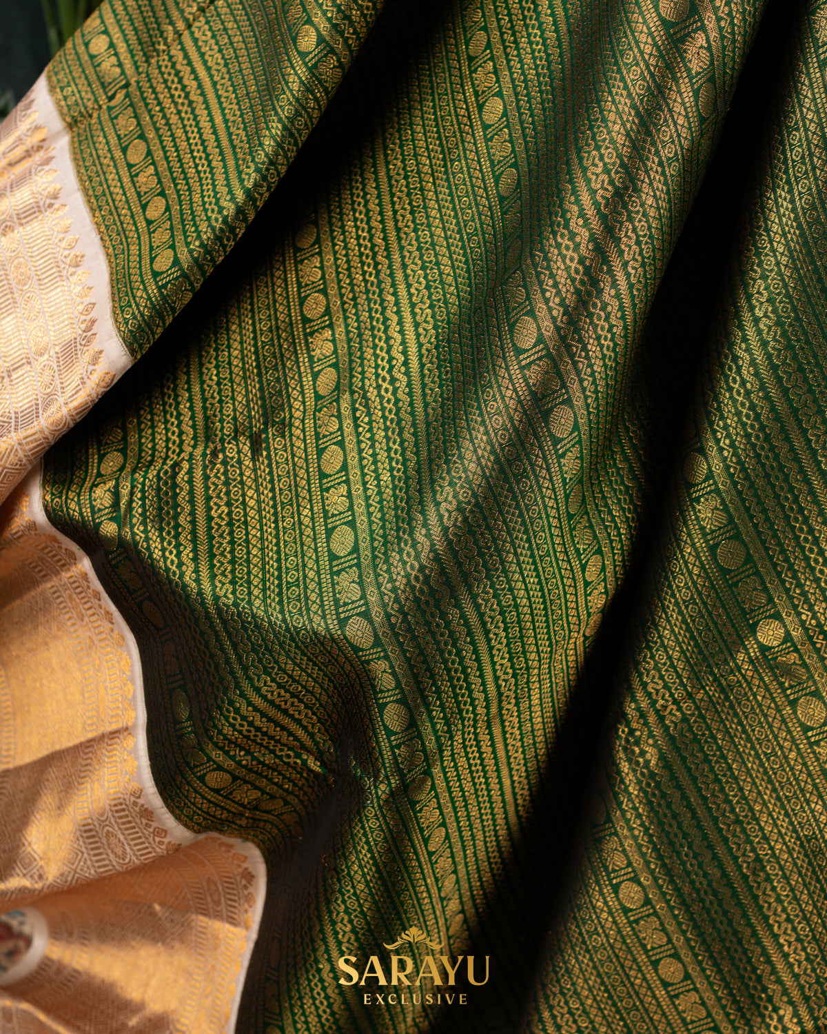 Rich Bottle Green and Cream Pure Kanchi Silk