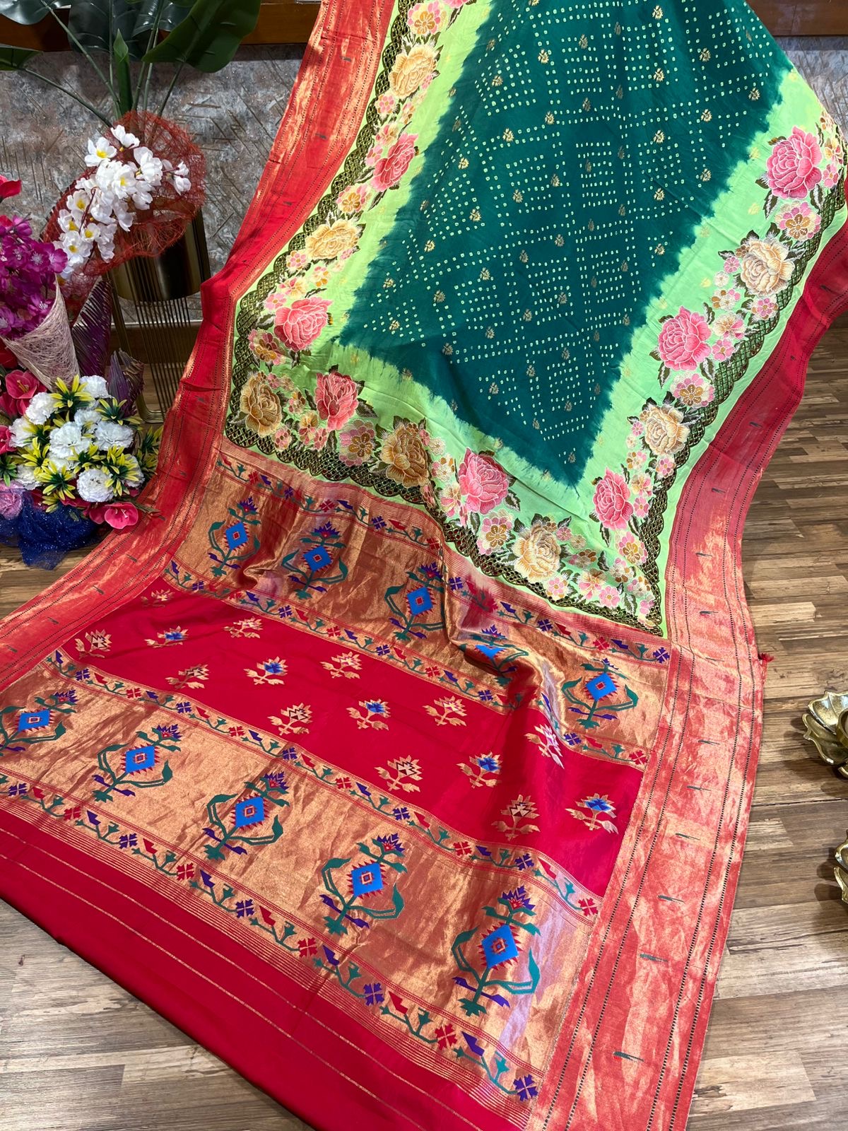 Green Double Border Paithani Bandhini