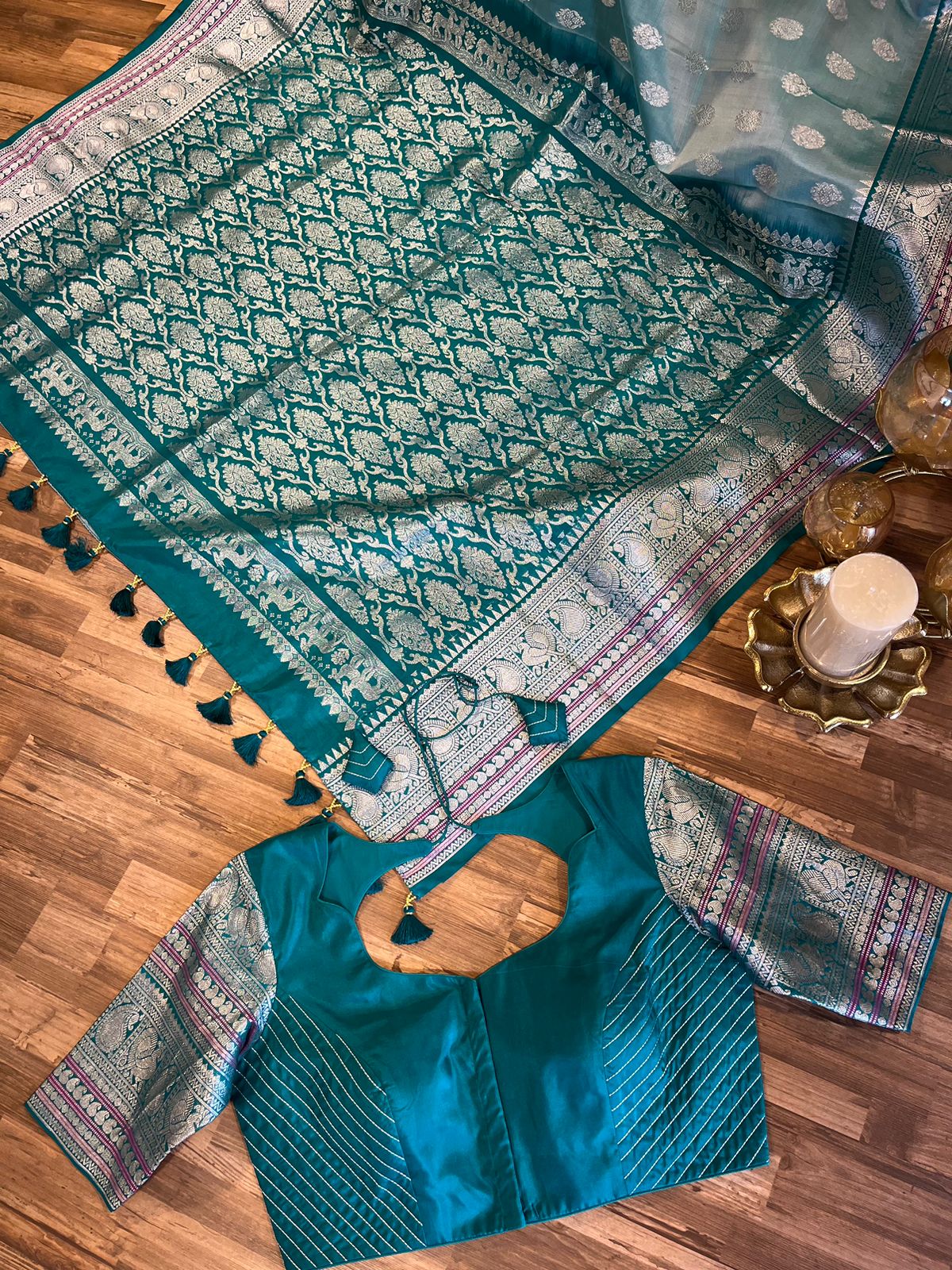 Pure Venkatgiri Pattu