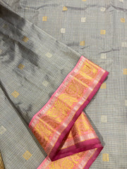 Grey Gadwal Pattu Saree | Zari Checks & Gold Brocade Pink Border