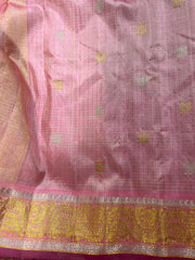Grey Gadwal Pattu Saree | Zari Checks & Gold Brocade Pink Border