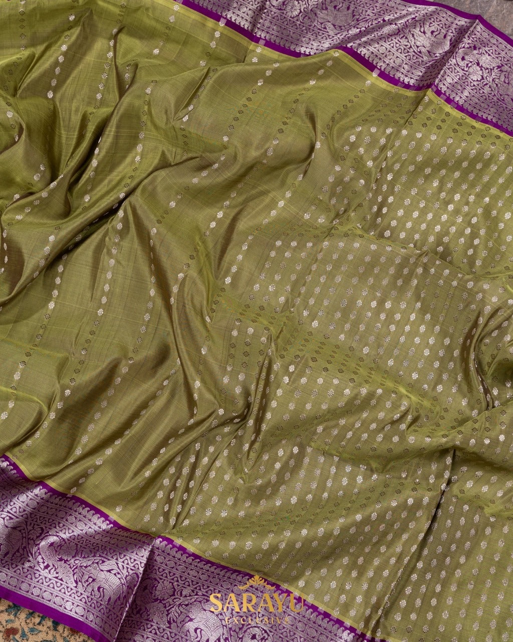 Pesara Green and Magenta Pink Pure Venkatagiri Silk