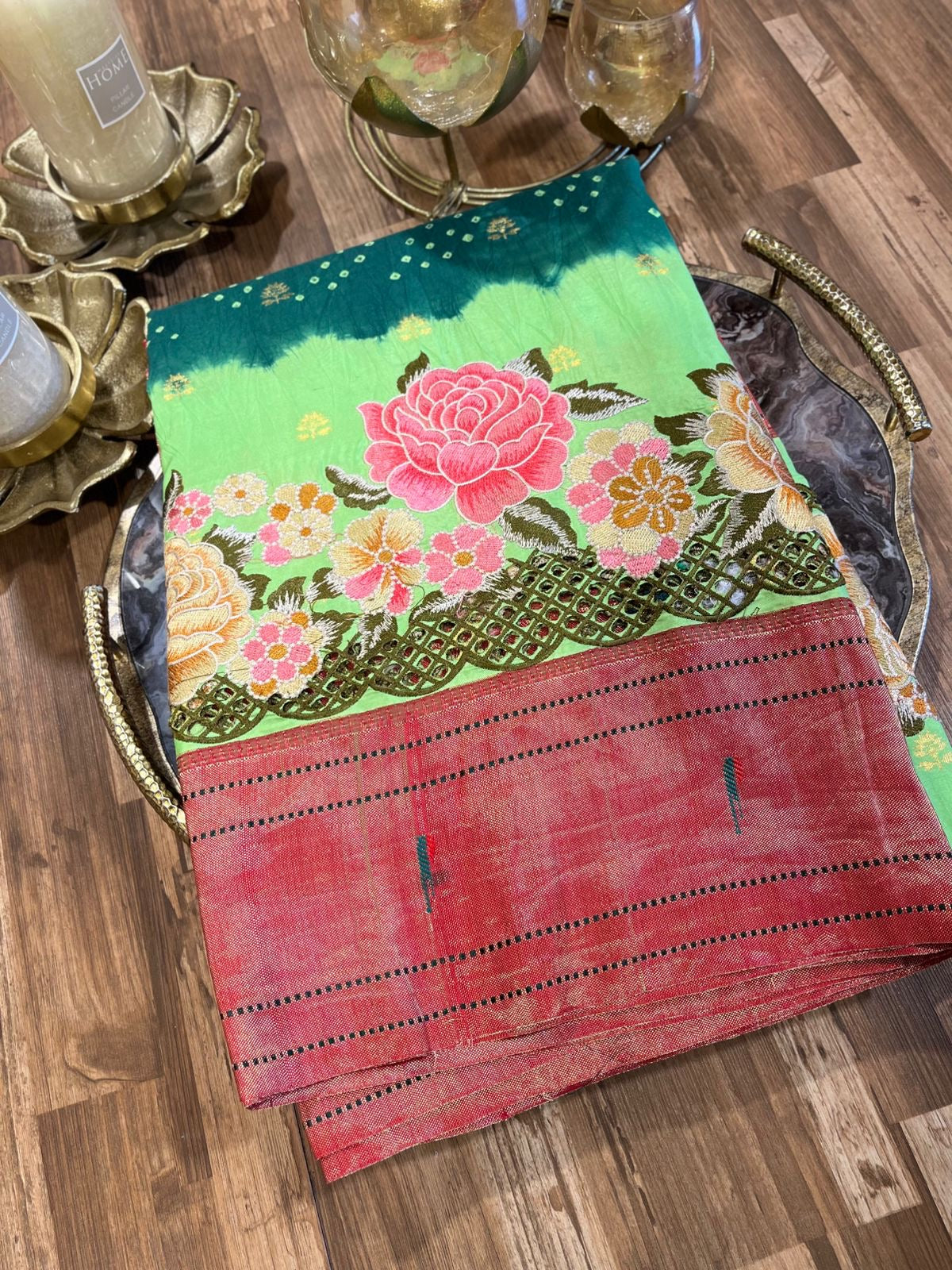 Green Double Border Paithani Bandhini