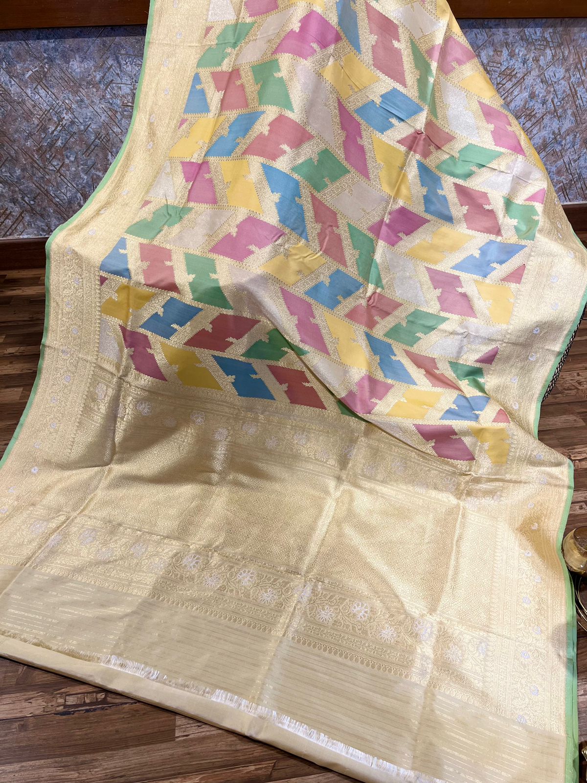 Pure Banarasi Rangkat