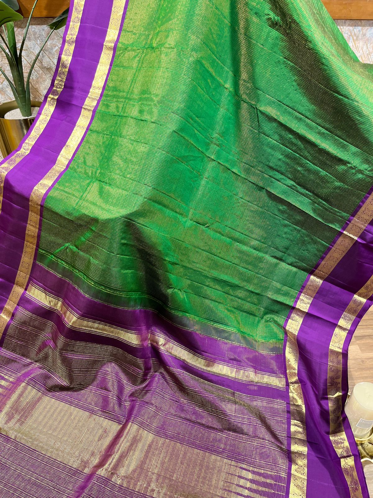 Green Space Border kanchi Pattu