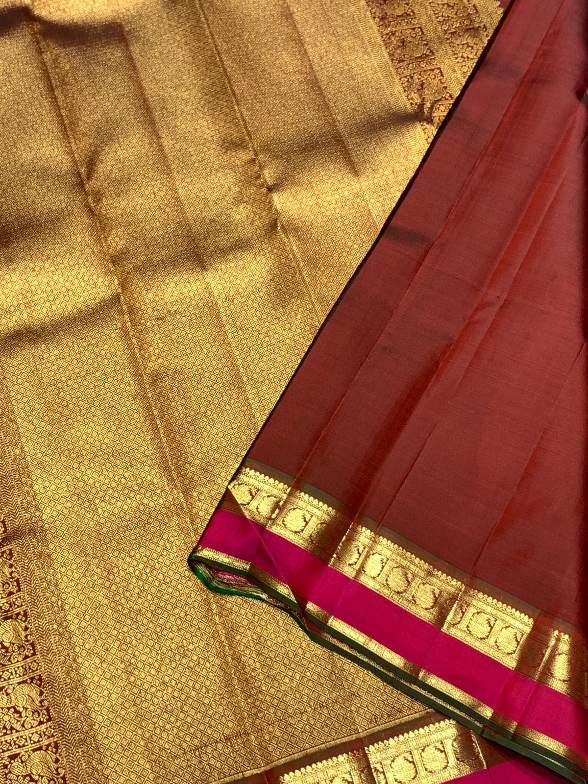 Brown and Maroon Kanchi Pattu