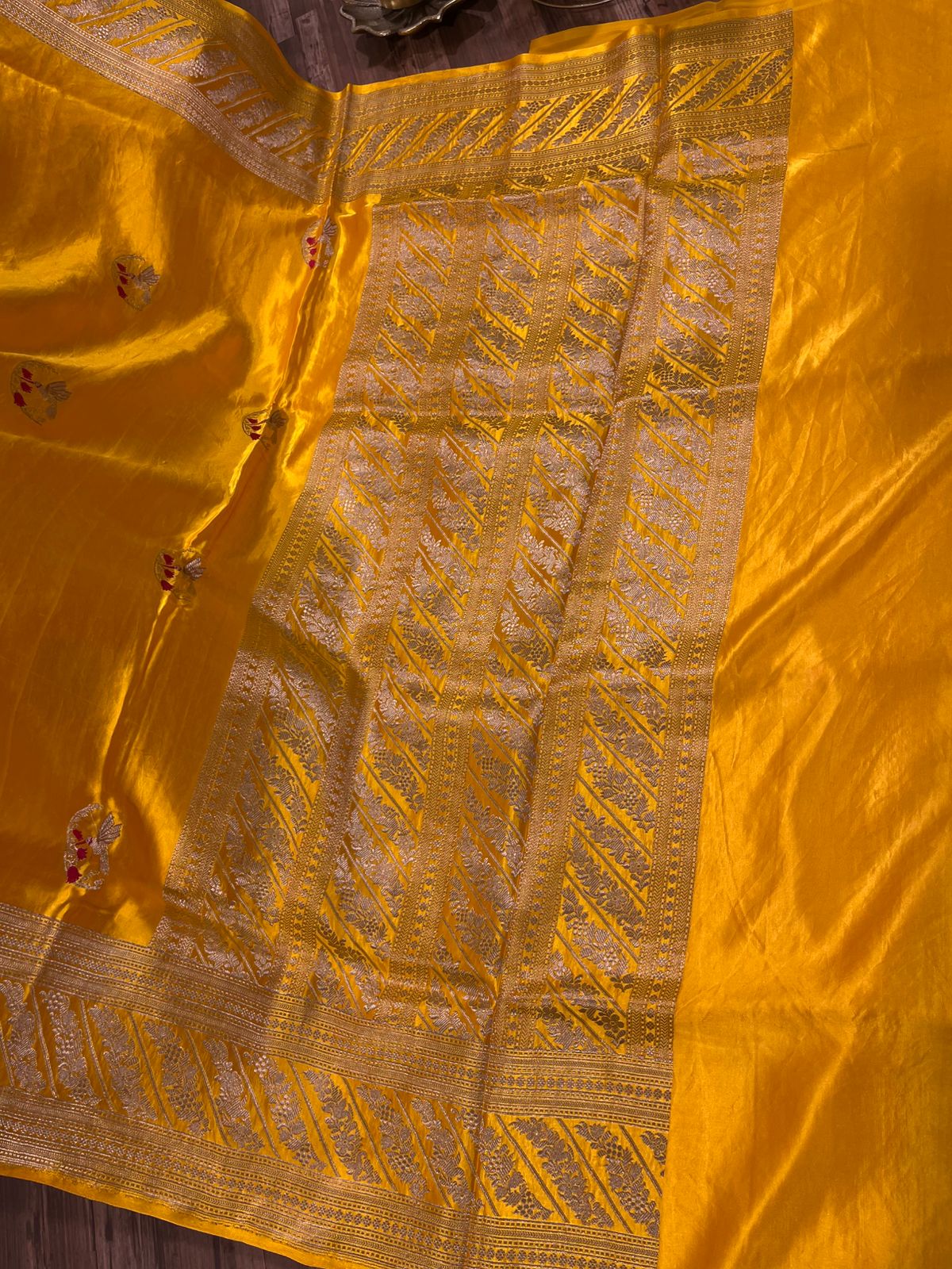 Musturd Yellow Banarasi Mashuru Silk