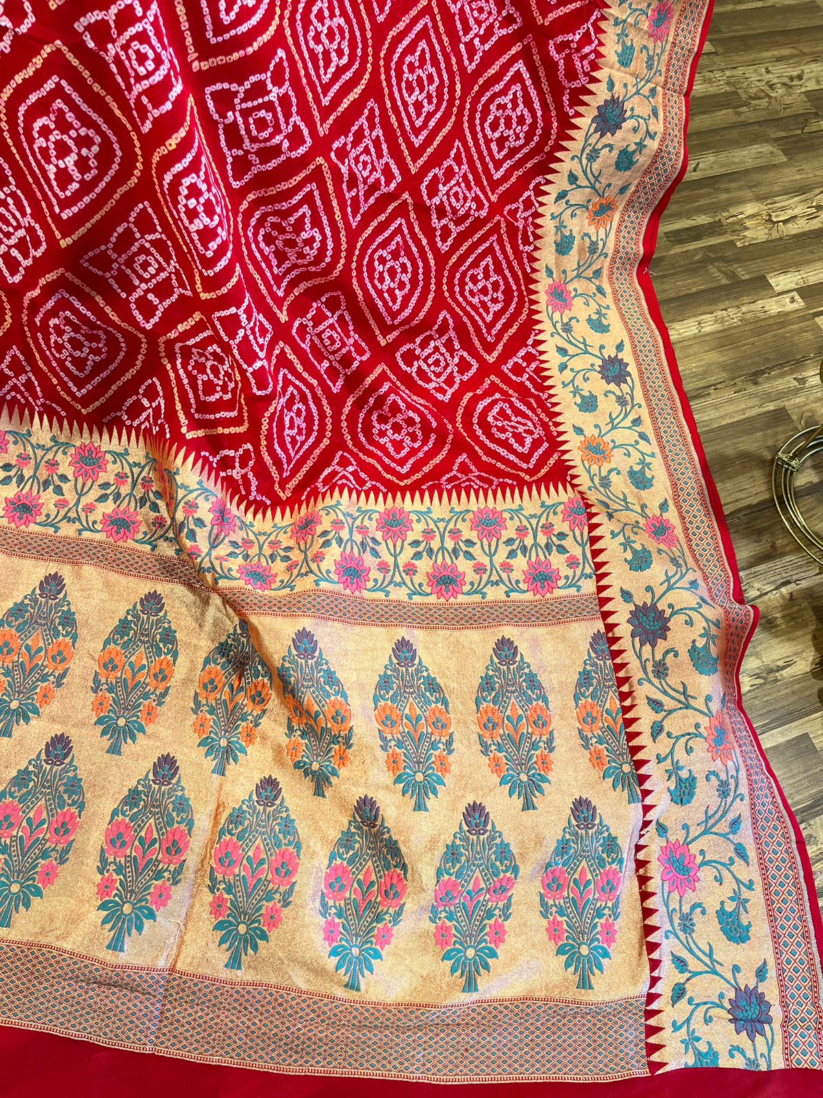 Red Banrasi Exquisite Georgette