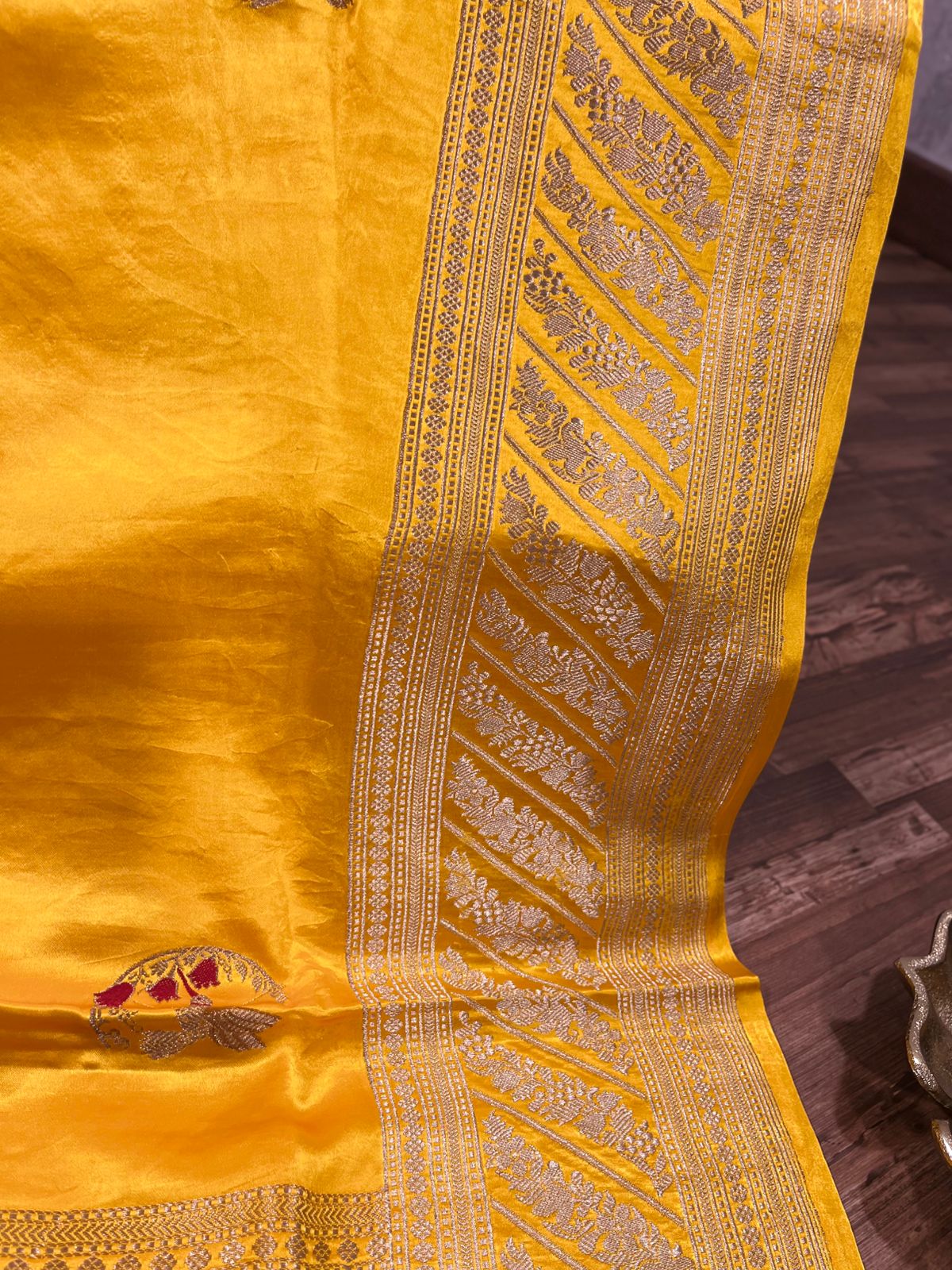 Musturd Yellow Banarasi Mashuru Silk