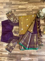 Honey and Maroon Gadwal Pattu