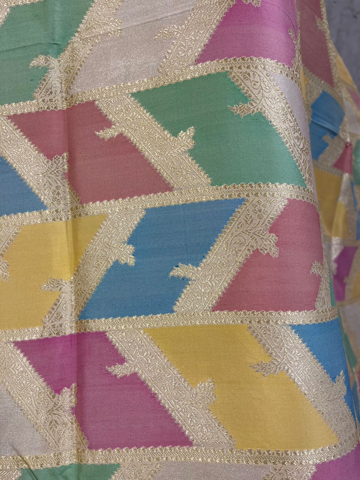 Pure Banarasi Rangkat