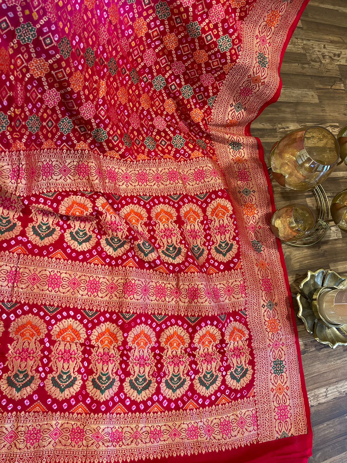 Pink and Red  Banrasi Exquisite Georgette