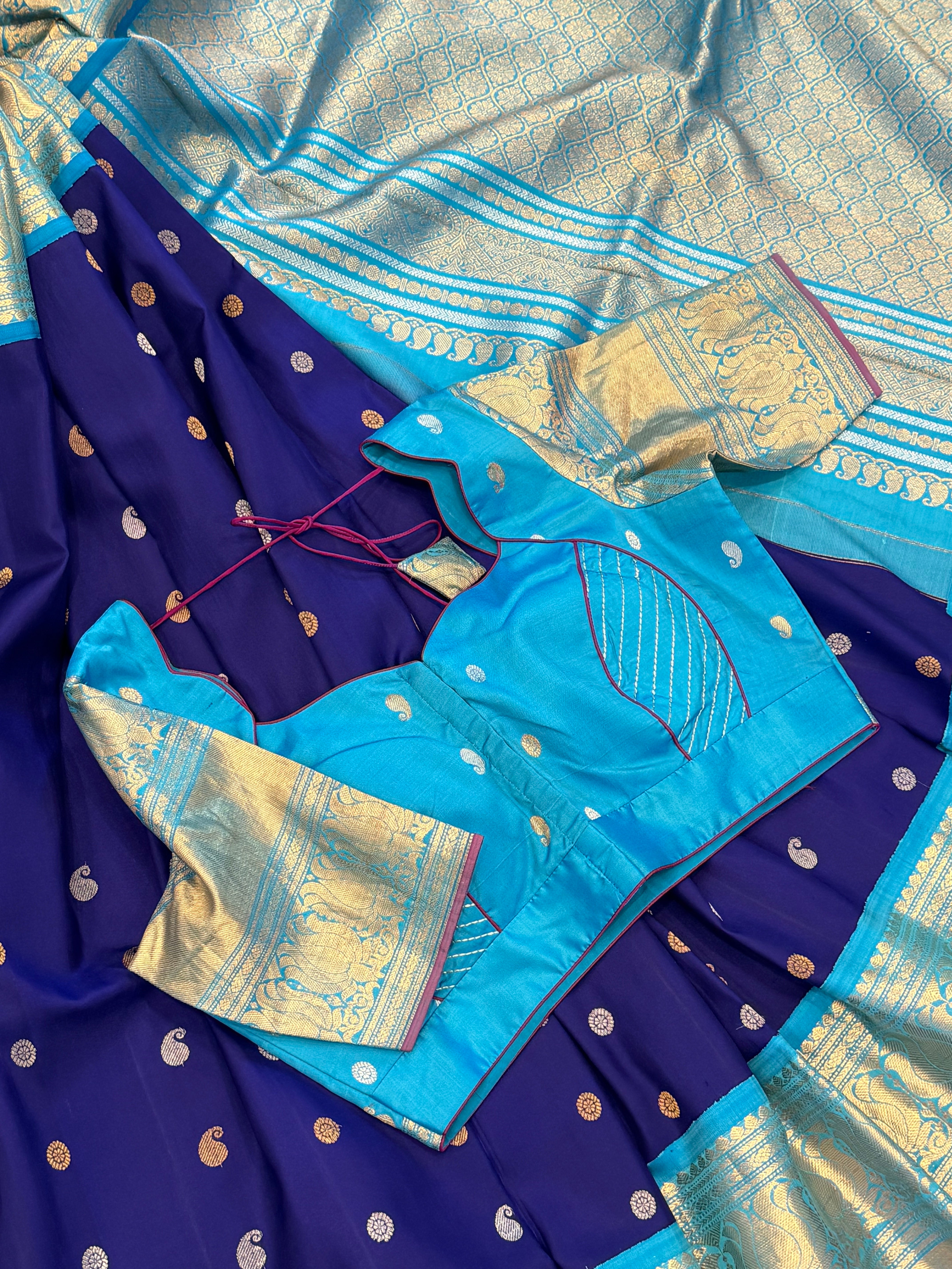 Royal Blue Gadwal Pattu