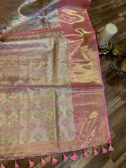 Kanchi Pattu saree