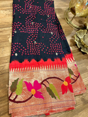 Black Designer Border Bandhini Paithani