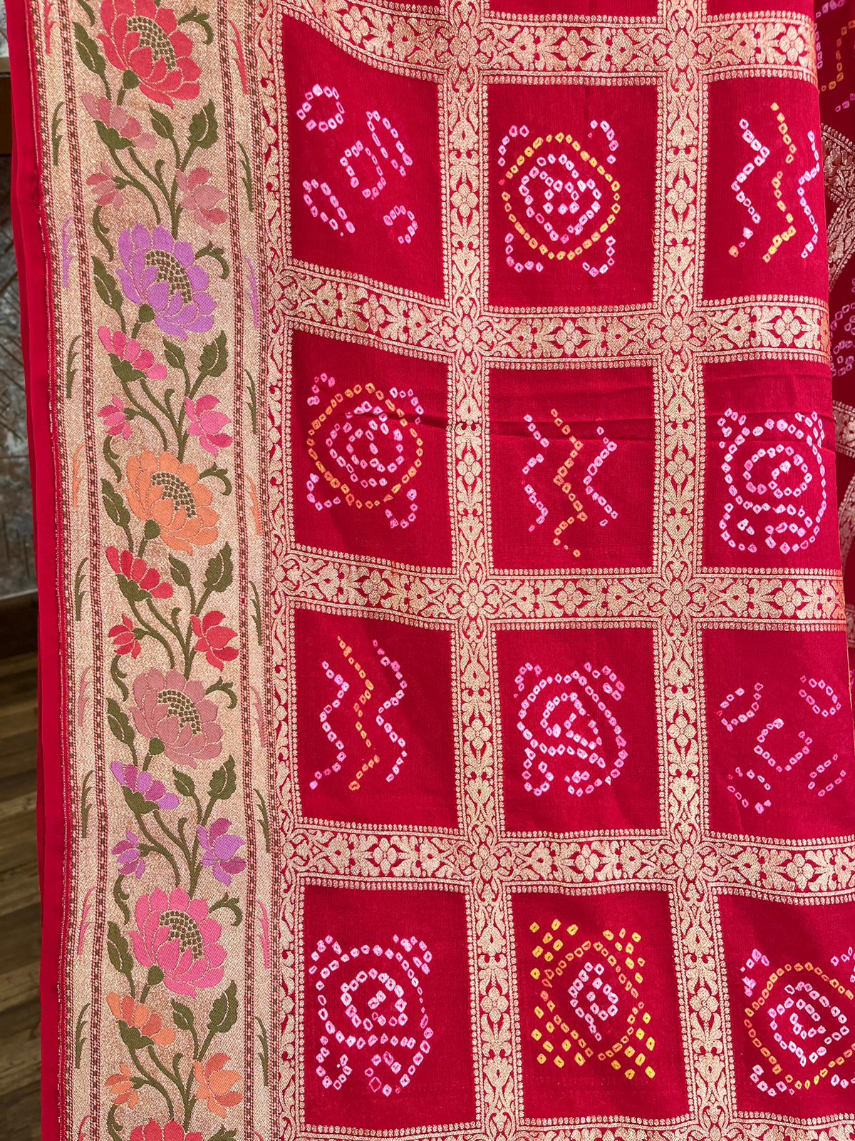 Red Banrasi Exquisite Georgette