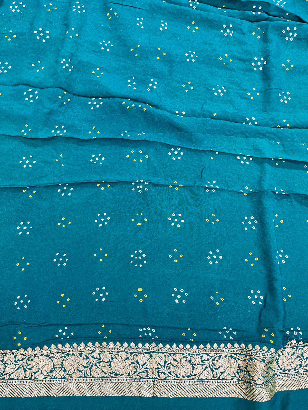 Parrot Green and Dark Green Pure Bandhini Georgette