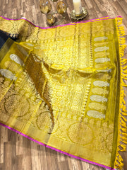 Double-Wrap Kanchi Border Gadwal Saree