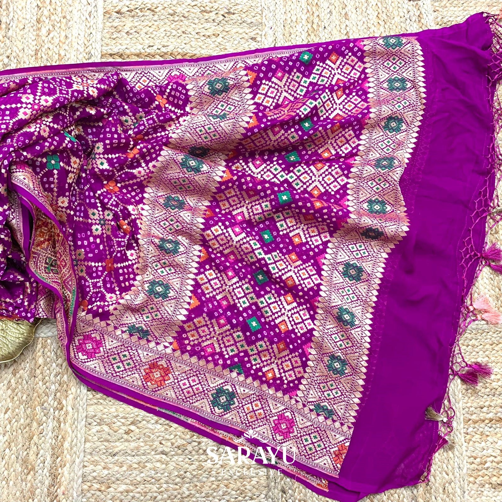Pure Banarasi georgette in Magenta Pink