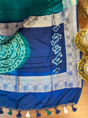 Pure Banarasi Hand Bandhini