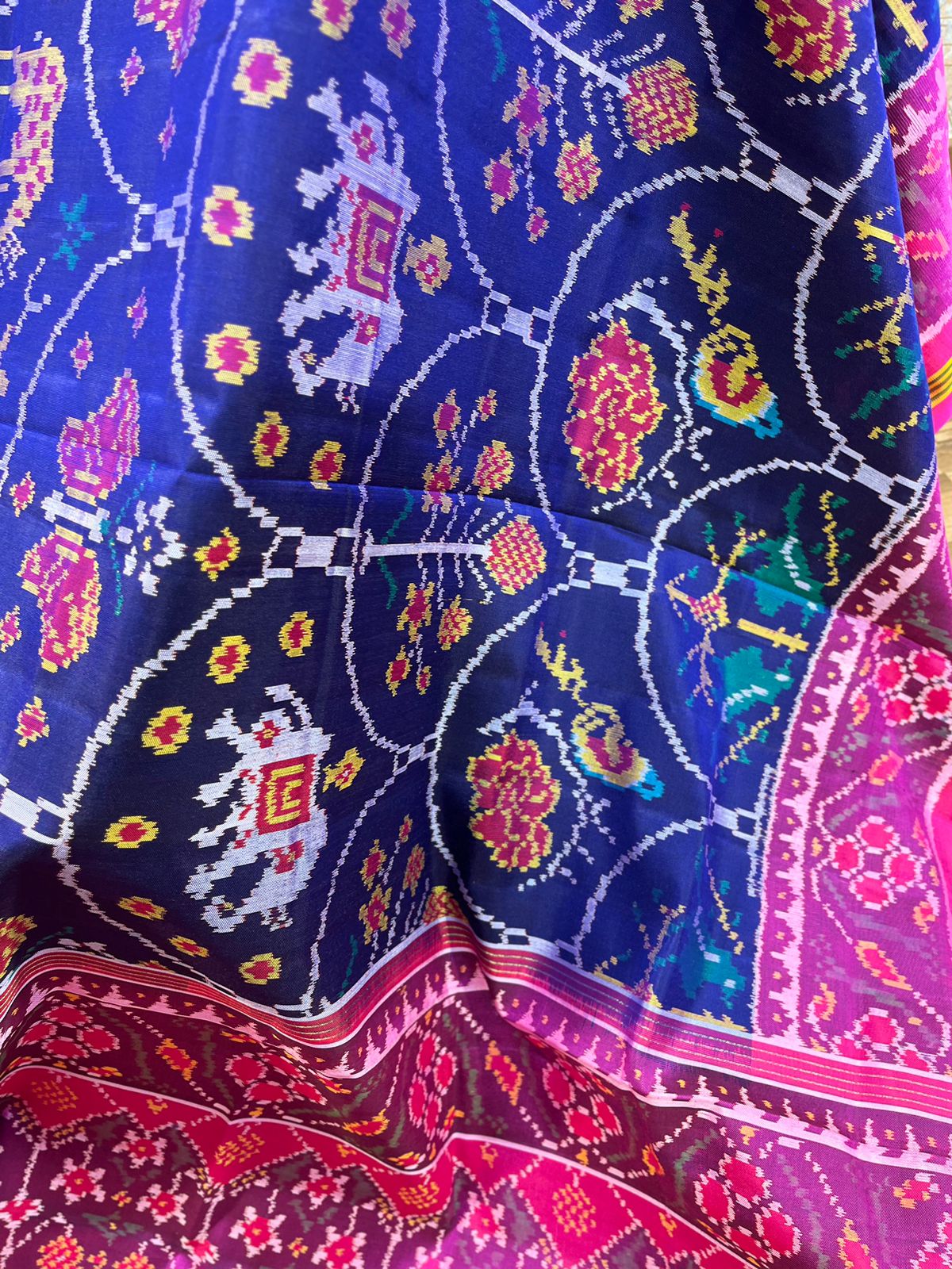 Blue and pink Single ikkat patan patola