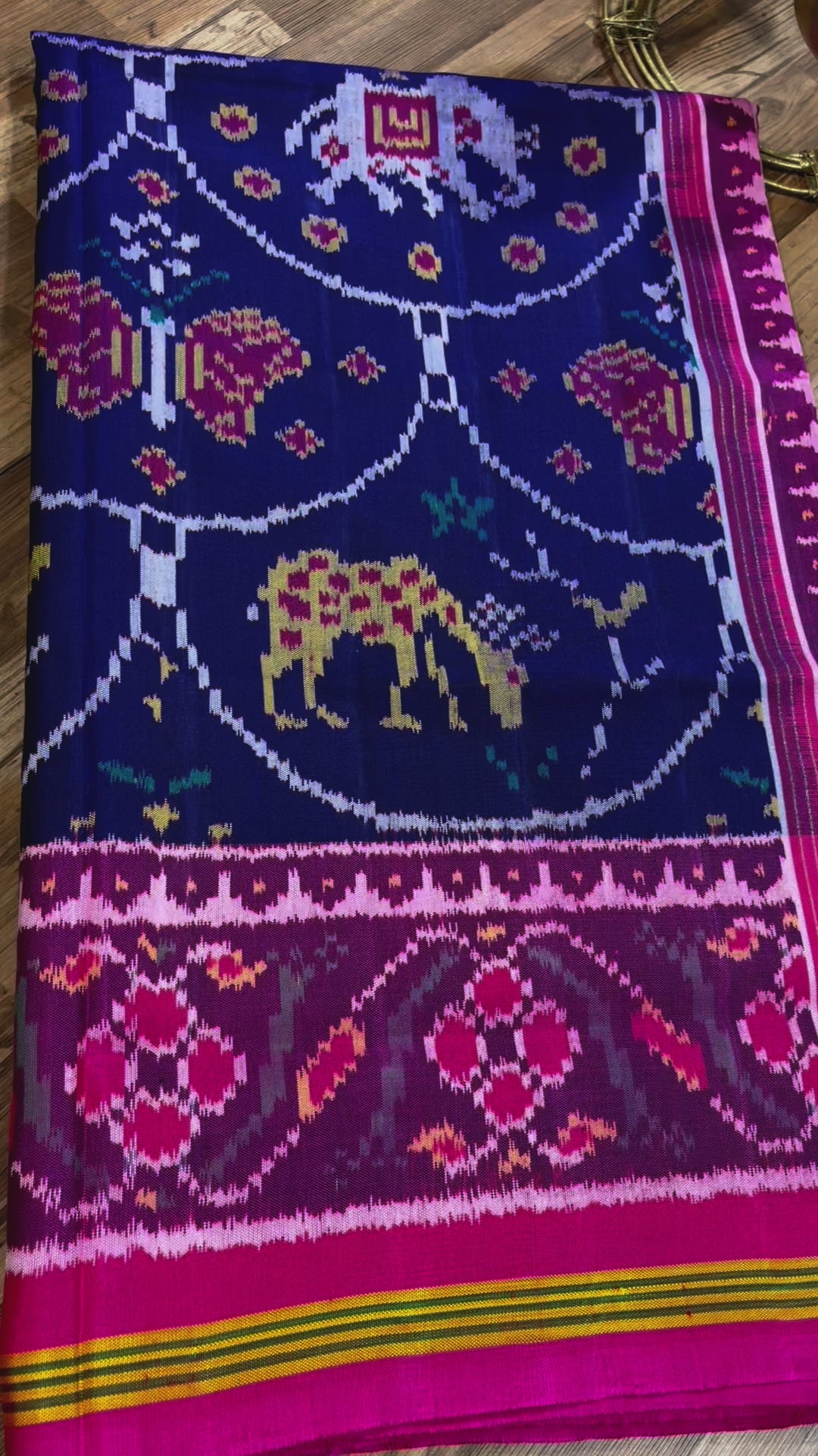 Blue and pink Single ikkat patan patola